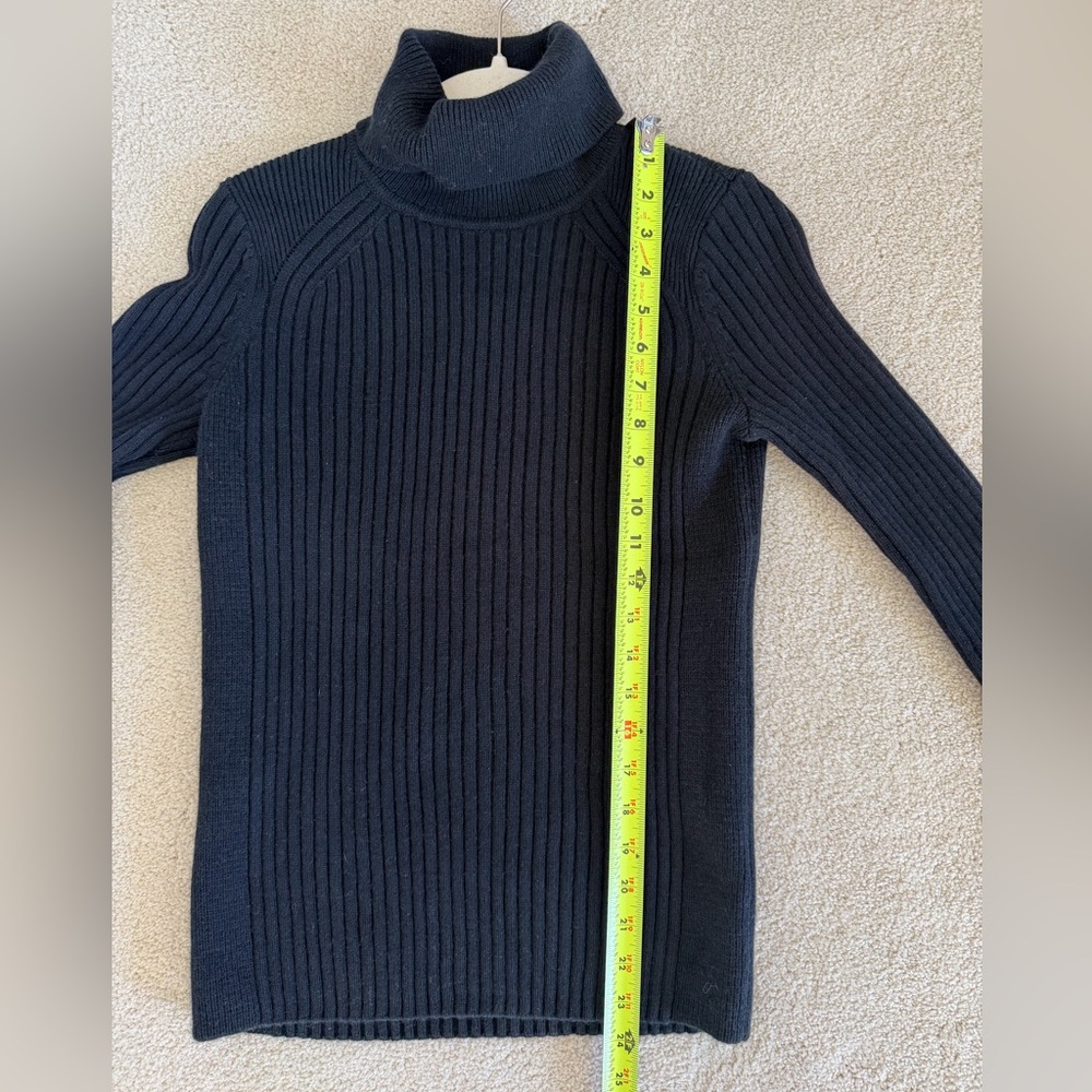Club Monaco black turtleneck sweater, size small